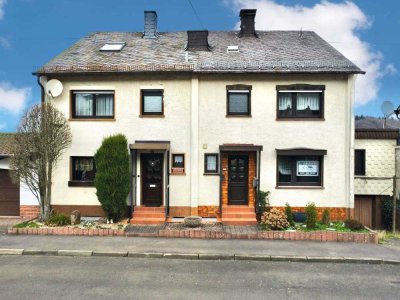 EFH / Doppelhaushälfte in ruhiger Lage