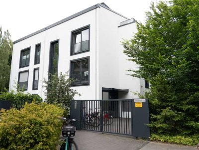 Exklusives Wohnerlebnis in Köln-Marienburg – Stilvolle 4-Zimmer-Wohnung