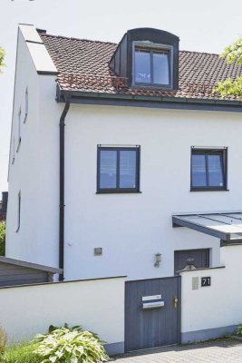 Einziehen und Wohlfühlen - zauberhaftes Reiheneckhaus mit Garten und viel Platz für die Familie!