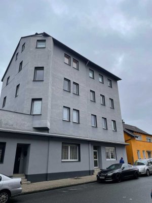 Gemütliche 2,5 Zimmerwohnung mit großer Küche zu vermieten!