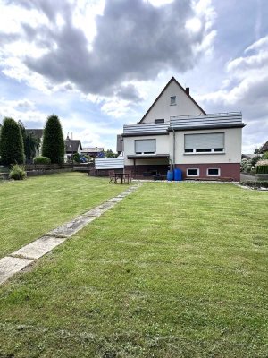 Zweifamilienhaus mit großem Garten und einem Traumausblick