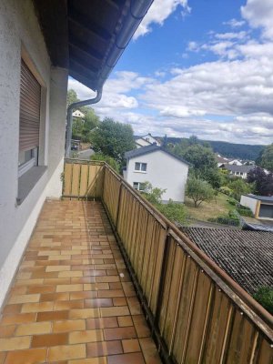3 Studenten WG-Zimmer in Marburg-Wehrda