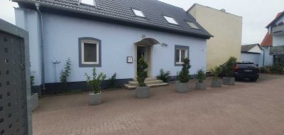1100 € - 126 m² - 4.0 Zi.