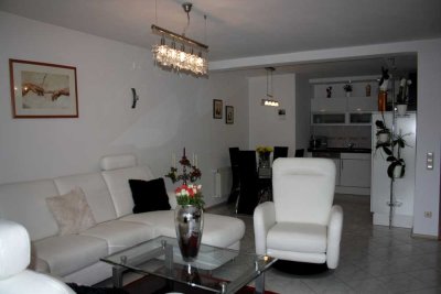 Zentrumsnahe schöne 4-Zimmer Eigentumswohnung in Neunkirchen mit Terrasse und Garten