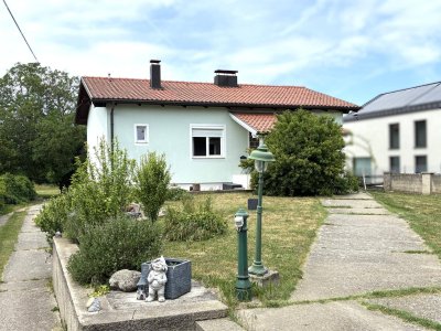 Dein Wohnglück im Grünen! Familienwohnhaus mit ca 5 km zum See!