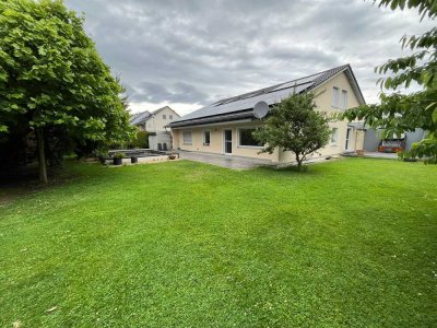 Freistehendes EFH mit Garten in ruhiger Lage, 7-Zimmern, Sauna, EBK, etc. in Untermeitingen
