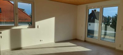 Exklusive 2-Zimmerdachgeschoss-Wohnung im Penthousestil mit Balkon in München Feldmoching