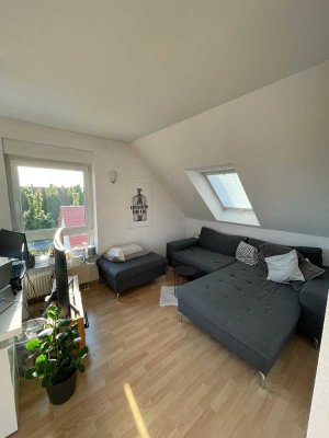 Moderne Single-Wohnung mit Loggia und EBK in Weinheim