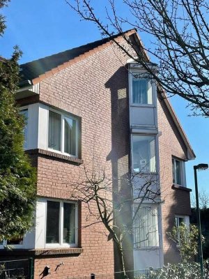 Großzügiges Reihenendhaus in Godshorn mit PV, Sauna, Brunnen