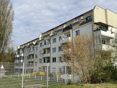 Vermietete Dachgeschosswohnung! 2 Zimmer mit Balkon und einem phantastischen Ausblick!