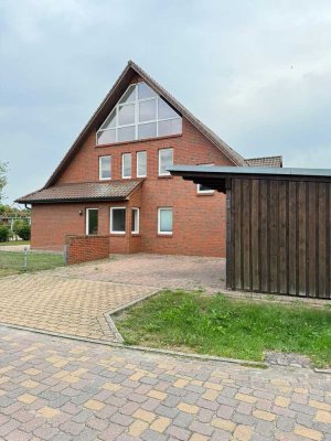 Schöne und gepflegte 3-Raum-EG-Wohnung mit Terrasse und Garten in Oldau