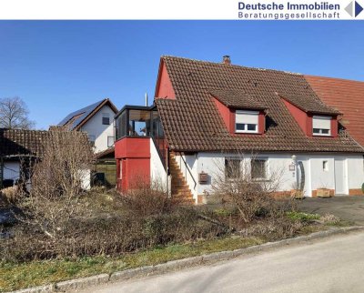 Wohnhaus(DHH) mit Flair