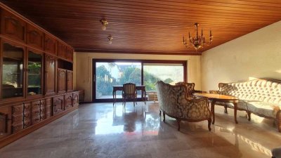 ACHTUNG! Großes REH mit 215 qm Wohnfläche, mit Garage und Carport in Bietigheim (Kreis Rastatt) zu v