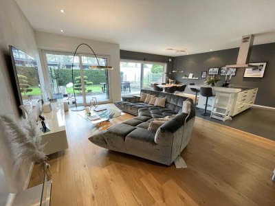 Exklusive Luxuswohnung direkt am Bunten Garten!!