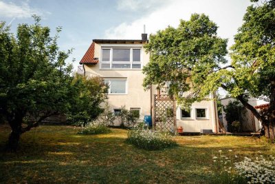 Vollmöblierte Wohnung im 1. Obergeschoss in Heidenheim (Weststadt)
