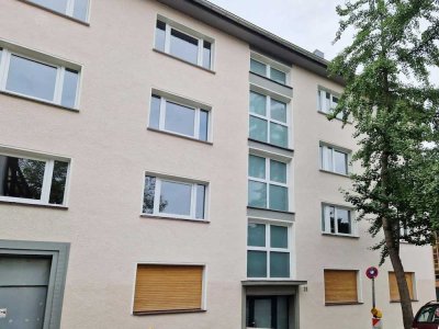 Schöne sanierte 3-Zimmer-Wohnung mit Balkon in Marxloh - Erstbezug + Gutschein*