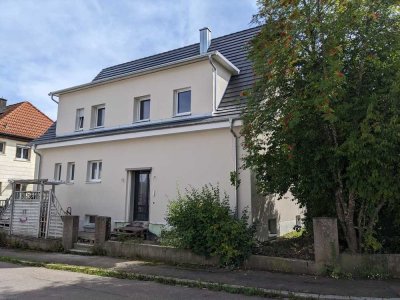 Zimmer in 3er WG für Musikstudierende in 4,5 Zimmer-Maisonette-Wohnung in Trossingen