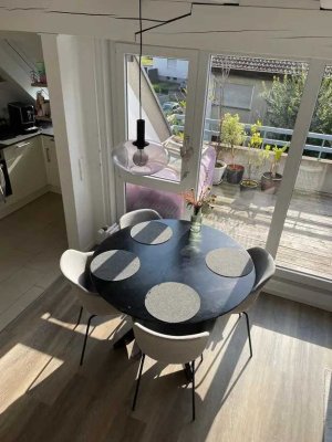 Renovierte, helle 3-Zimmer Maisonette-Wohnung in Fellbach-Schmiden