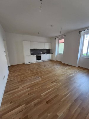 2-Zimmer Erdgeschosswohnung Top Lage