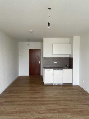 Möbliertes 1-Zi Studentenapartement mit Küchenzeile in Köln Zollstock