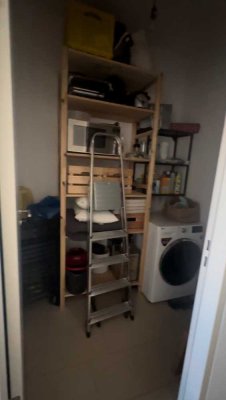 Central Pberg Apartment with possible takeover next year