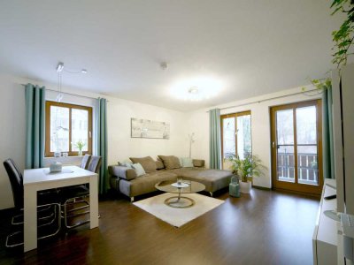 Wohnen mit Charme: Ruhige 2-Zimmer Wohnung mit Süd-West-Balkon nahe Stadtpark