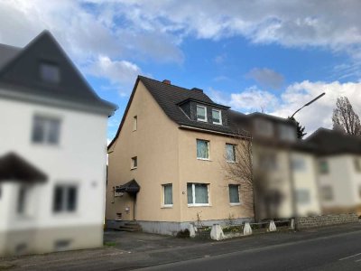 Bad Neuenahr-Ahrweiler, Einfamilienhaus mit Garten und Garage zu verkaufen