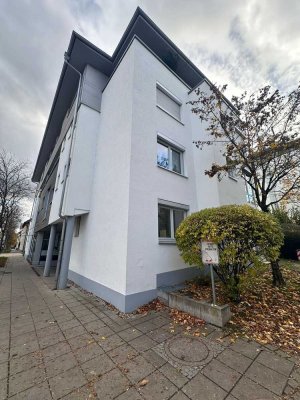 Helle 3-Zimmer Terrassenwohnung in Sindelfingen mit Garage
