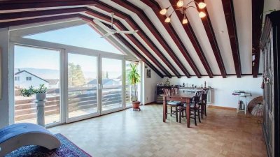 Schöne 3-Zimmer-DG-Wohnung in Freiburg-Tiengen