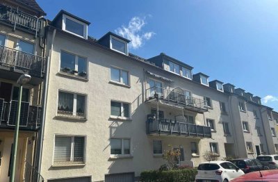 Charmante 3,5-Zimmer im Essener Südviertel: Perfekt für junge Paare