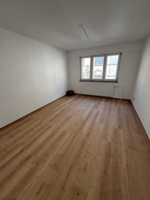 Modernisierte 1-Zimmer-Wohnung in Offenbach Stadtmitte