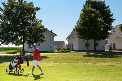 Ferienhaus direkt am Golfplatz bauen / kaufen