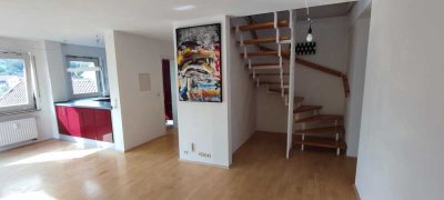 Lichtdurchflutete Dachgeschoss-Maisonettewohnung am Rande der historischen Altstadt