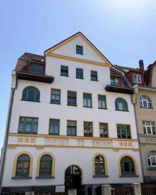 Vermietete Eigentumswohnung mit Grünblick im Denkmal- ideale Altersvorsorge