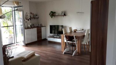 Privat: Schöne sonnige Gartenwohnung / Maisonette, 134m² Nutzfläche in IN Unterbrunnenreuth