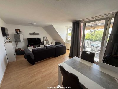 Schöne 2-Zimmer-Dachgeschosswohnung mit Balkon in Constantia zu vermieten!