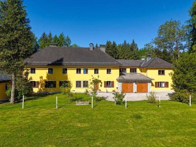 Land &amp; Gut: Arrondiertes Gut in städtischer Alleinlage in Gmunden