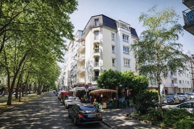 SUPER GESCHNITTENE 2 ZIMMER WOHNUNG MIT TIEFGARAGENSTELLPLATZ IN DER NEUSTADT