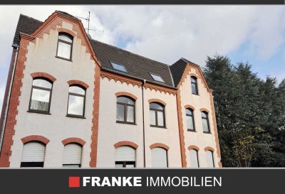 SCHMACHTENDORF - INDIVIDUELLES EINFAMILIENHAUS (DHH) FÜR DIE FAMILIE MIT GARTEN - RUHIGE LAGE