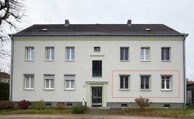 Zentrumsnah. Ruhig. Erdgeschoss. - Attraktive 3–Zimmer–Eigentumswohnung für Eigennutzer & Anleger
