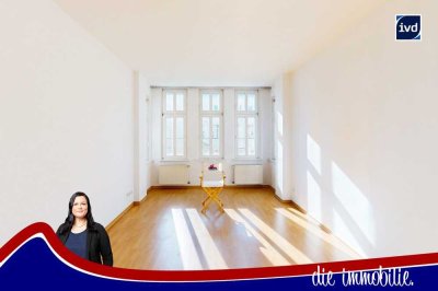 *** 1. Monat Kaltmietfrei! - Stadtfeld Ost - großzügige 2-Zimmer-Wohnung - Aufzug ***