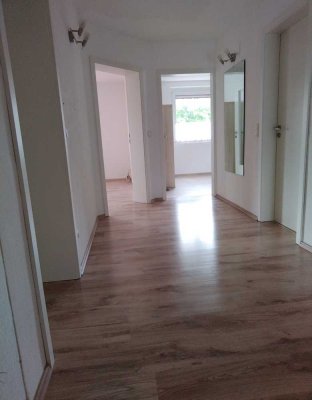 Glücksgriff - Wohnung 5 Zimmer + Garten - ideal für Familien