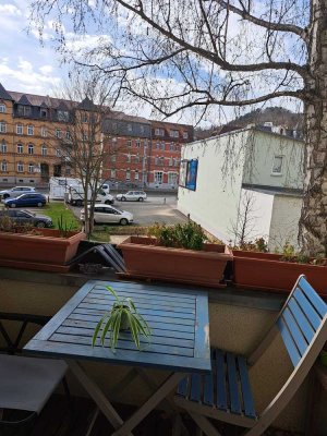 Schöne Zweizimmer Wohnung mit Balkon