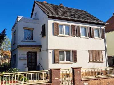 EFH in Worms-Pfeddersheim mit großem Garten in ausgezeichneter Lage  (Bebauung im Garten möglich)