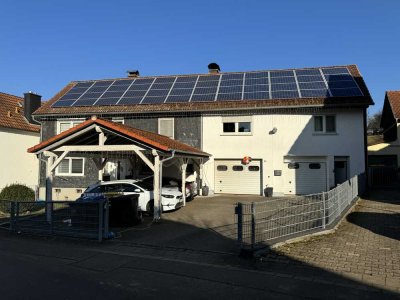 Geräumiges,  Mehrfamilienhaus in Schotten