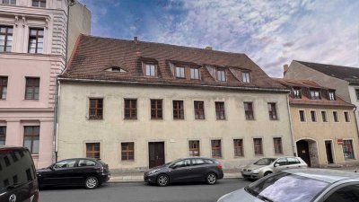 Historisches Mehrfamilienhaus mit Geschichte - Denkmal mit Entwicklungspotenzial
