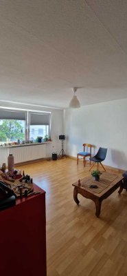 3-Raum-Wohnung mit Balkon und Einbauküche in Stuttgart