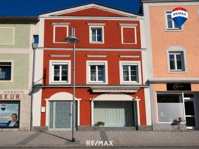 Juwel am Eferdinger Stadtplatz – Bürgerhaus mit großem eigenen Garten