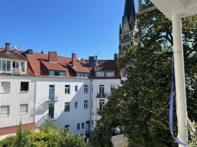 Im Herzen des Kreuzviertels! Viel Potential mit Stellplatz!