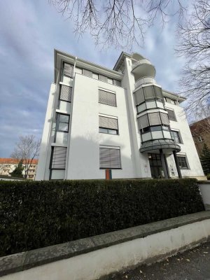 ERSTBEZUG-neue 2 Raum Wohnung Nähe Fetscherplatz
